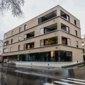 15 Gesundheitszentren für das Land