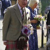Charles III. erinnert an Queen