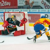 Erster Sieg im ersten Heimspiel