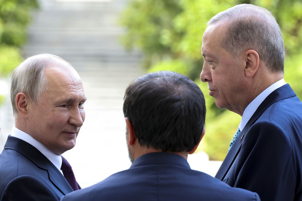 Putin (l.) und Erdogan (r.) trafen in Sotschi aufeinander.AP