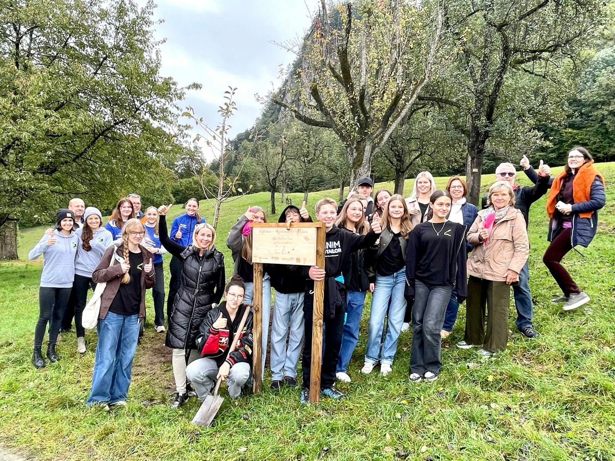 Alle Beteiligten auf einen Blick.Hans peter Schuler/Eva Kathrein