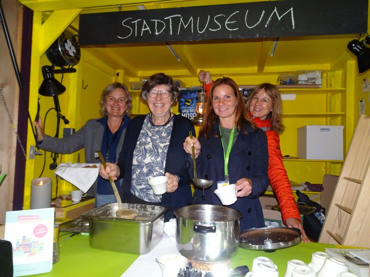 Barbara Gierer, Ingrid Benedikt, Barbara Natter und Andrea Walter freuten sich über das rege Interesse. cth