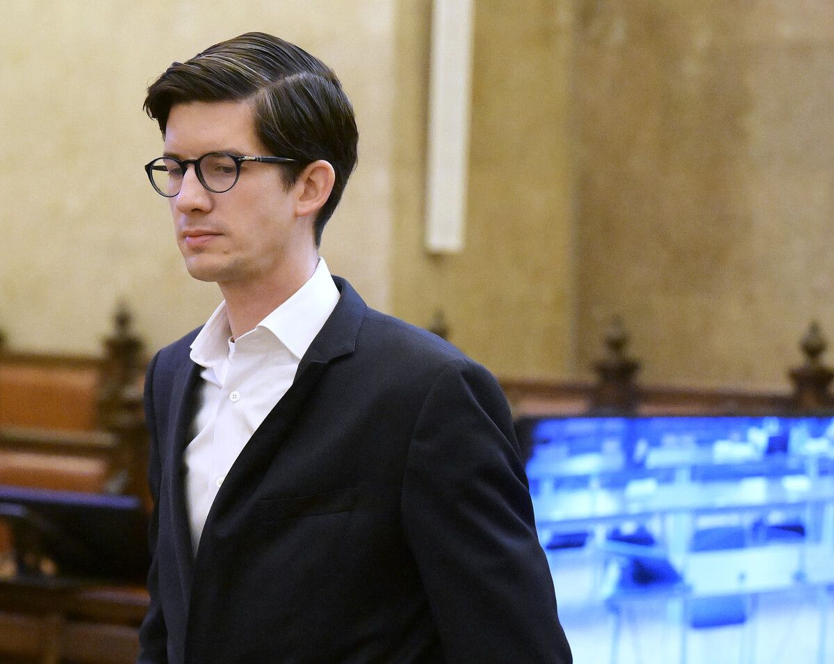 Bernhard Bonelli ist Zweitangeklagter neben Sebastian Kurz.APA