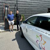 Neue E-Ladestation bei Hämmerle Kaffee