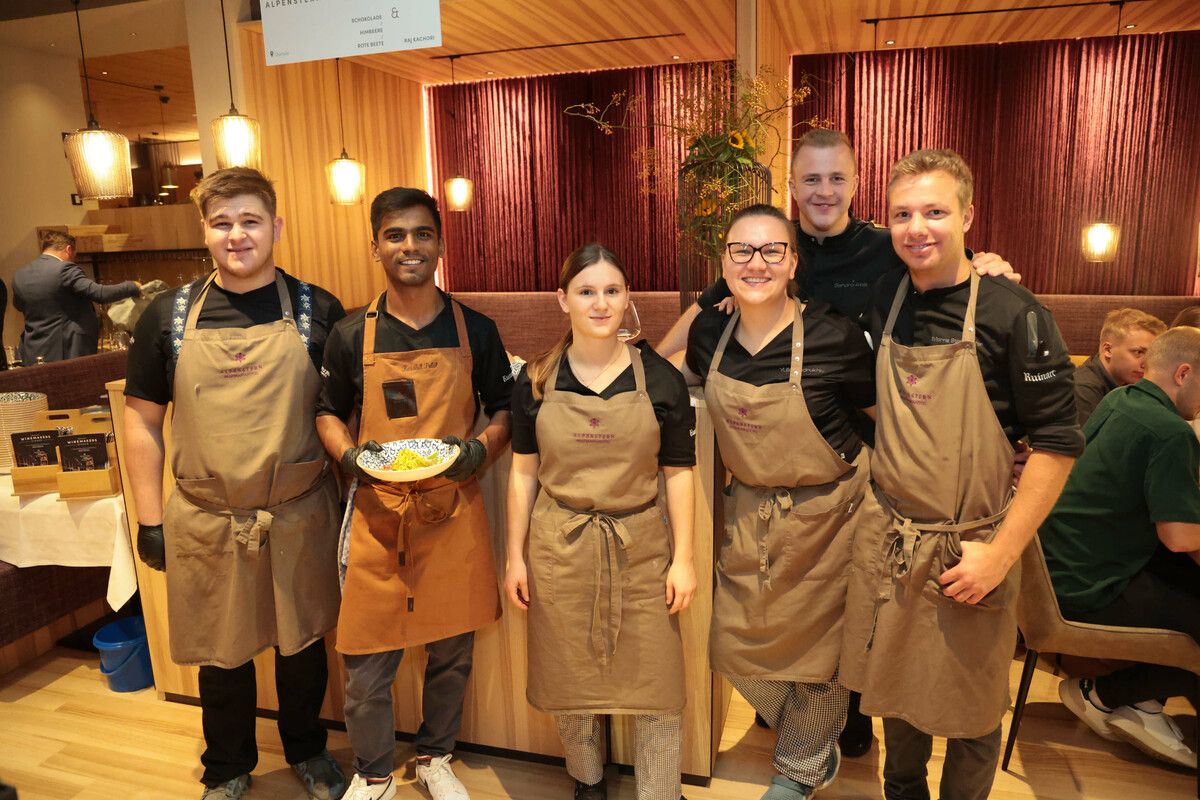 Das „Alpenstern“-Küchenteam. AME (4)