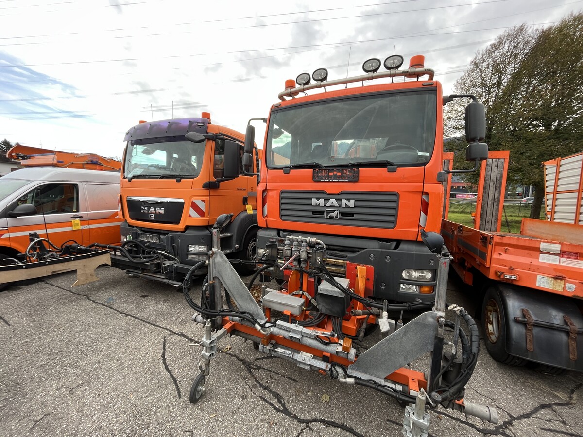Der Kanalspülwagen erzielte bei der Auktion den Höchstpreis. Vn/Plesch