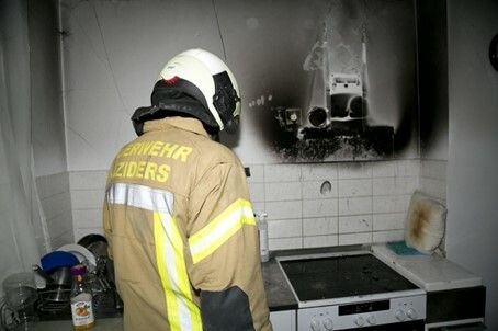 Der Brand ging von einem Dunstabzug in der Küche aus. d. mathis