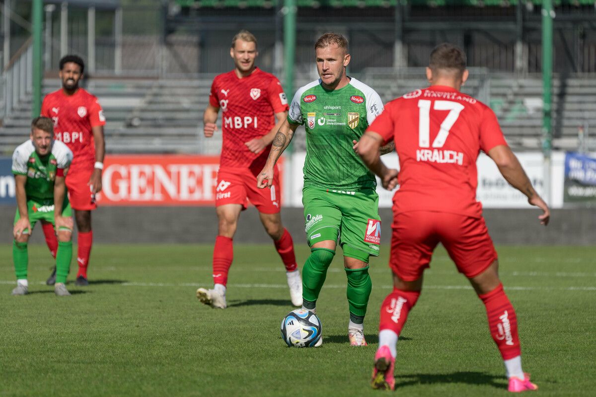 Der ehemalige Freiburg-Profi Jonathan Schmid hat sein erstes Tor im Austria-Lustenau-Trikot erzielt.Stiplovsek