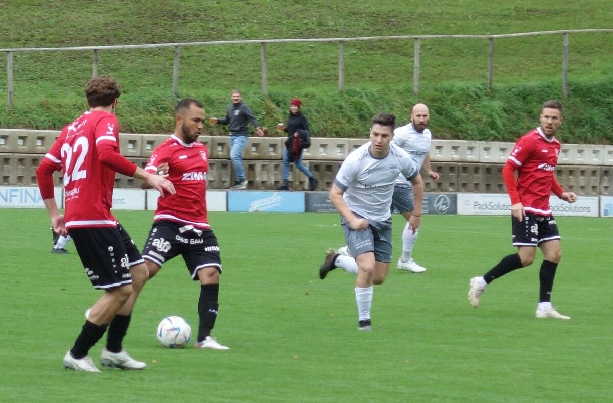 Der FC Rotenberg behielt im Spiel der Runde gegen den SV Lochau knapp die Oberhand.  siha
