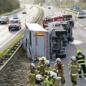 Lkw-Fahrer bei Unfall schwer verletzt