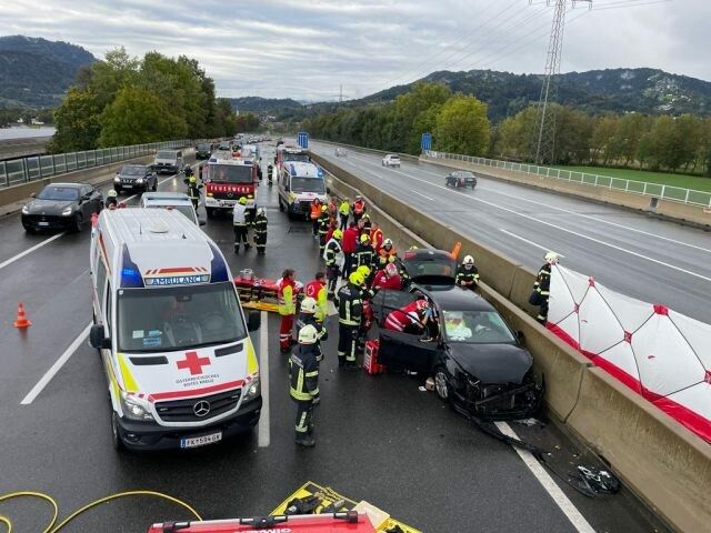 Der Unfall ereignete sich auf Höhe Wolfurt in Fahrtrichtung Tirol. VOL.at