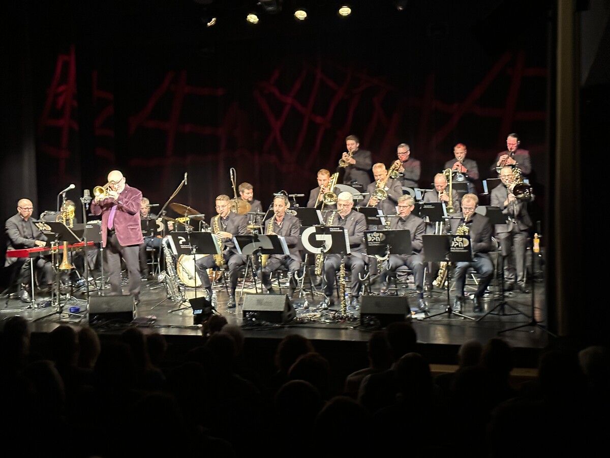 Die Big Band Liechtenstein feierte im TAK das 40-Jahr-Jubiläum. MONIKA BISCHOF