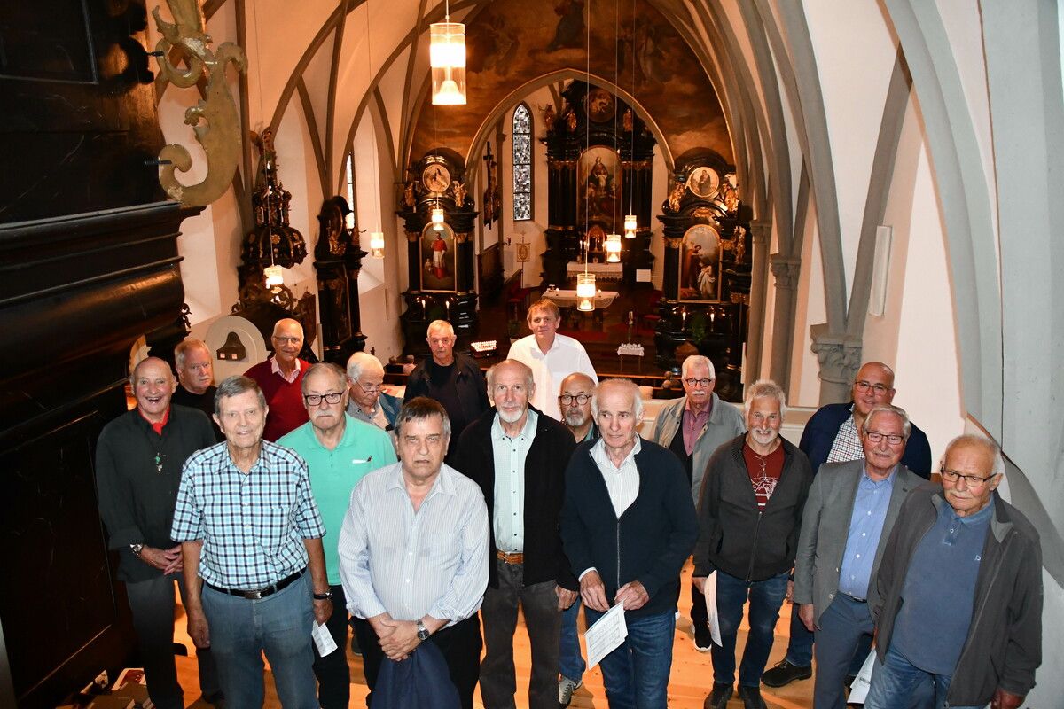 Die Bludenzer Sängerrunde gedachten ihres ehemaligen Obmanns und Sängers.verein