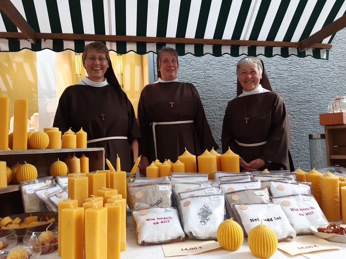 Die Ordensschwestern und der Freundeskreis laden zum Herbstmarkt.SR. der HL Klara