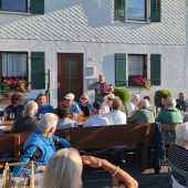 Eingesendet. Vereinsnachrichten aus dem Bezirk