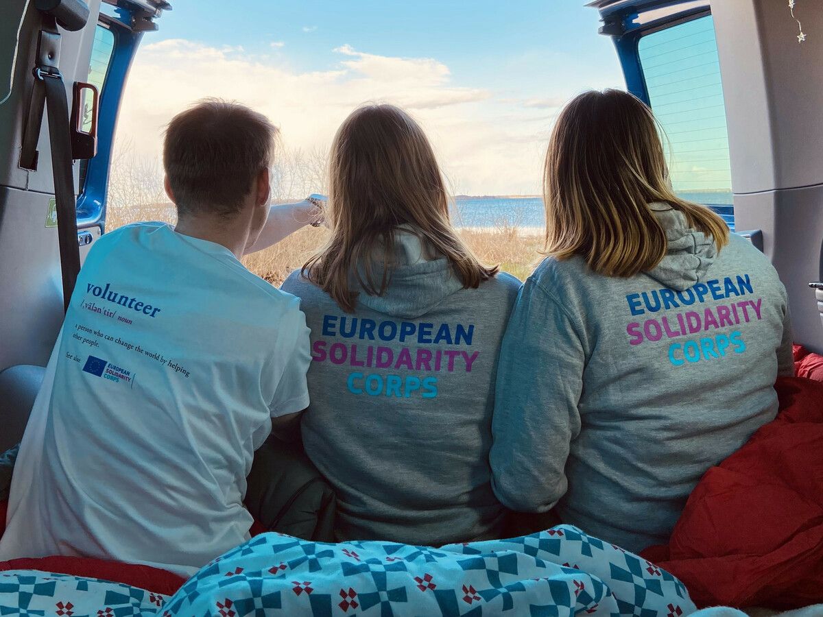 Ein ESK-Freiwilligendienst bietet jungen Menschen die Möglichkeit, für bis zu zwölf Monate in einer gemeinnützigen Einrichtung in Europa mitzuarbeiten. AHA/ Naphegyi