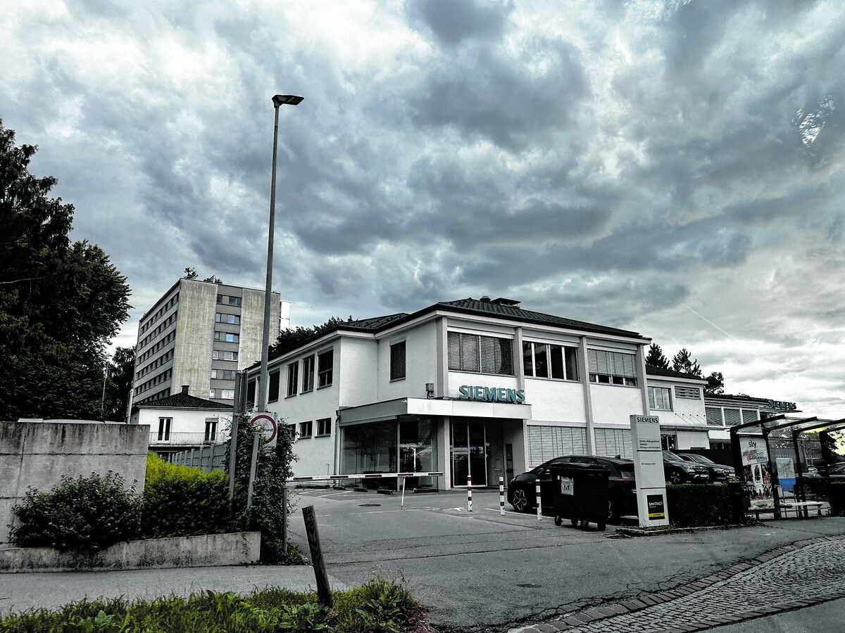 Es wird nun gegen zwölf Personen, darunter drei ehemalige Mitarbeiter der KHBG, einer von Siemens und ein Ex-Mitarbeiter von Hirschmann Automotive, ermittelt. Marc Springer