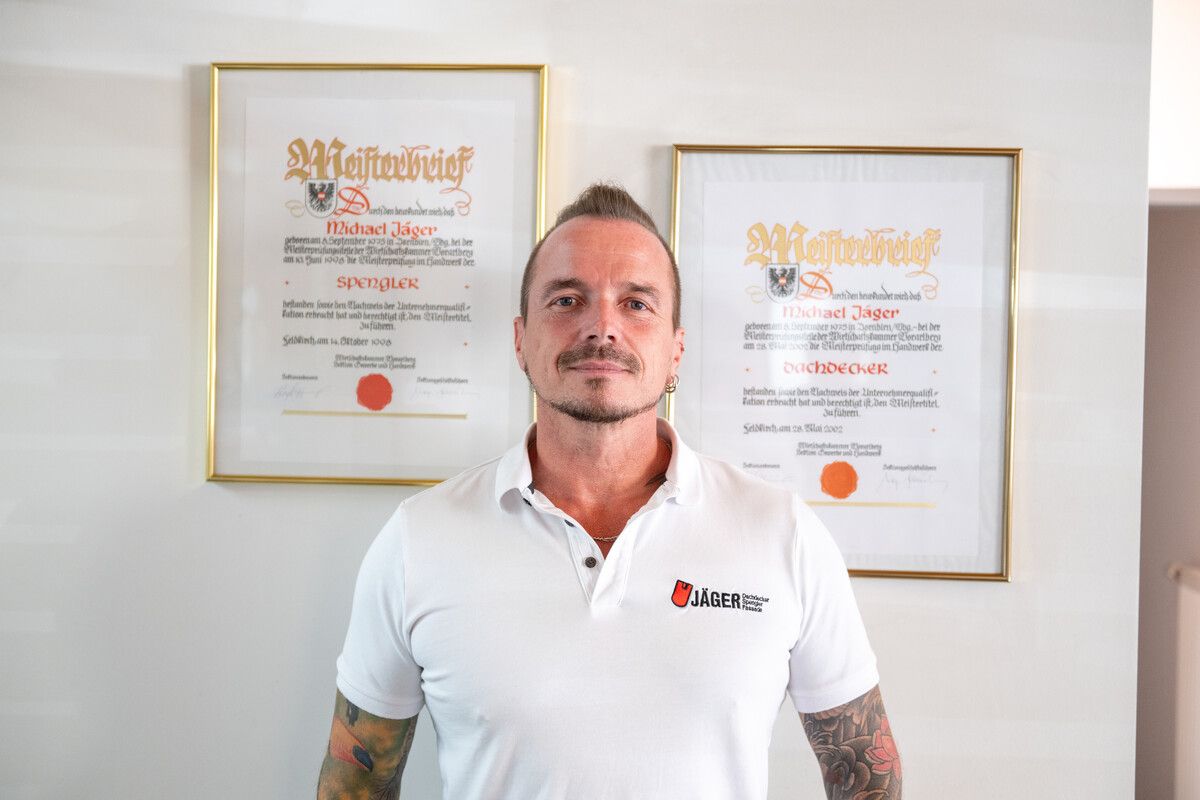 Unternehmer Michael Jäger prangert Missstände im Zusammenhang mit Spengler-Meisterprüfungen an.VN/Rhomberg