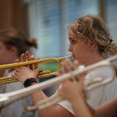 Junge Musiker spielen Beethovens Eroica