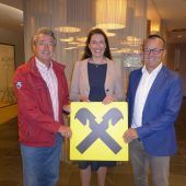 KPV Bürs und Raiffeisenbank Bludenz-Montafon verlängern Partnerschaft