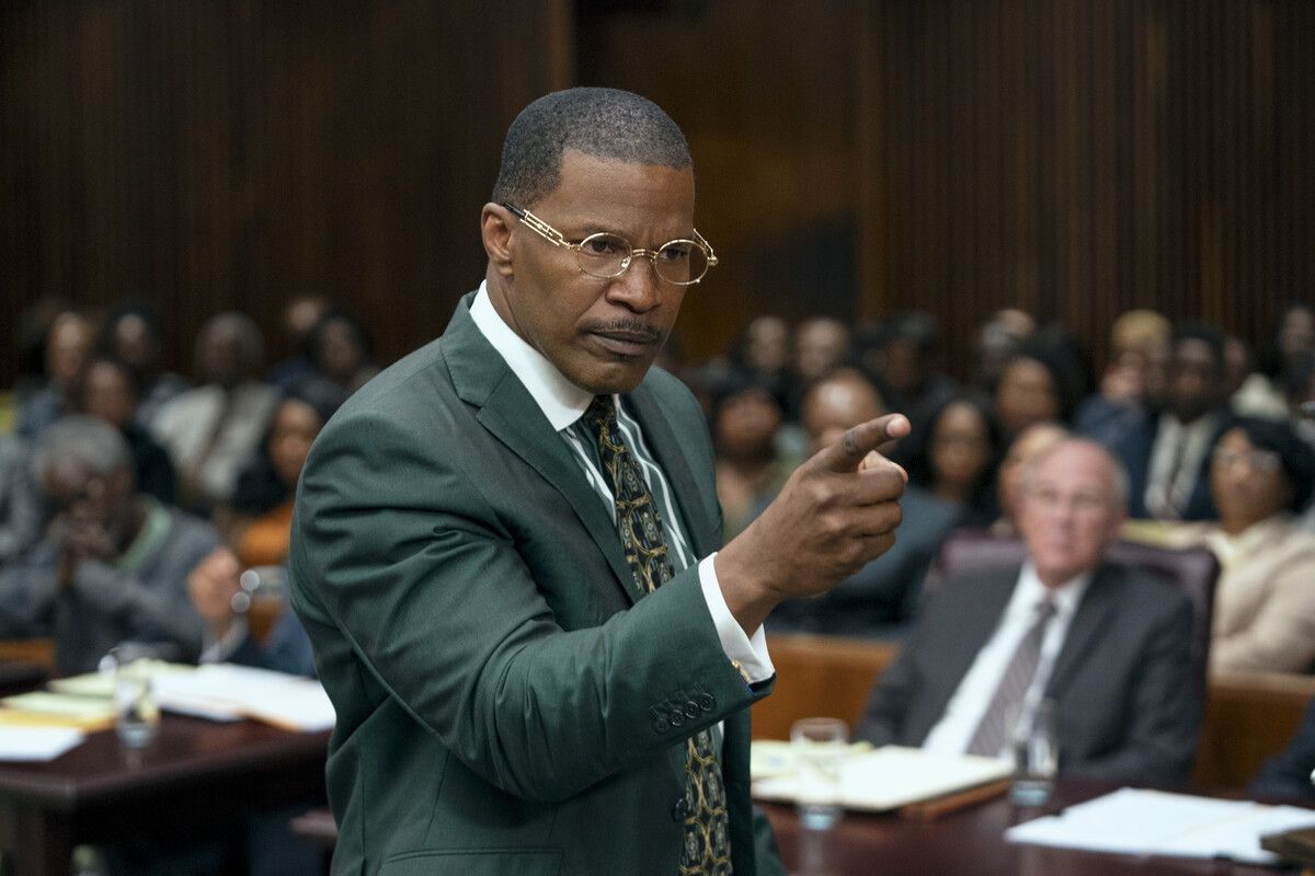 Jamie Foxx zieht alle Register des flamboyanten Justizexperten. ap