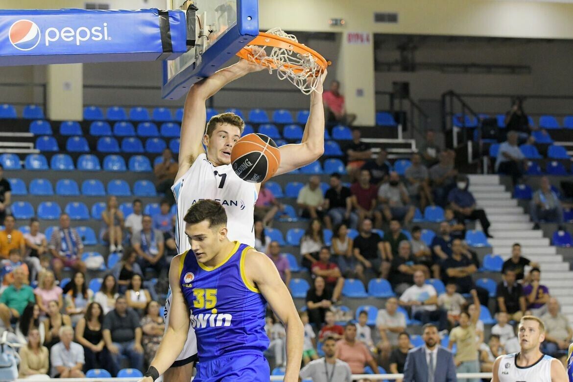 Neo-Griechenland-Legionär Luka Brajkovic verbuchte 26 Punkte und 13 Rebounds.