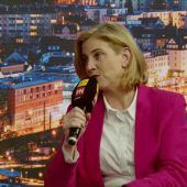 Meinl-Reisinger plädiert für echte Steuerhoheit für Bundesländer