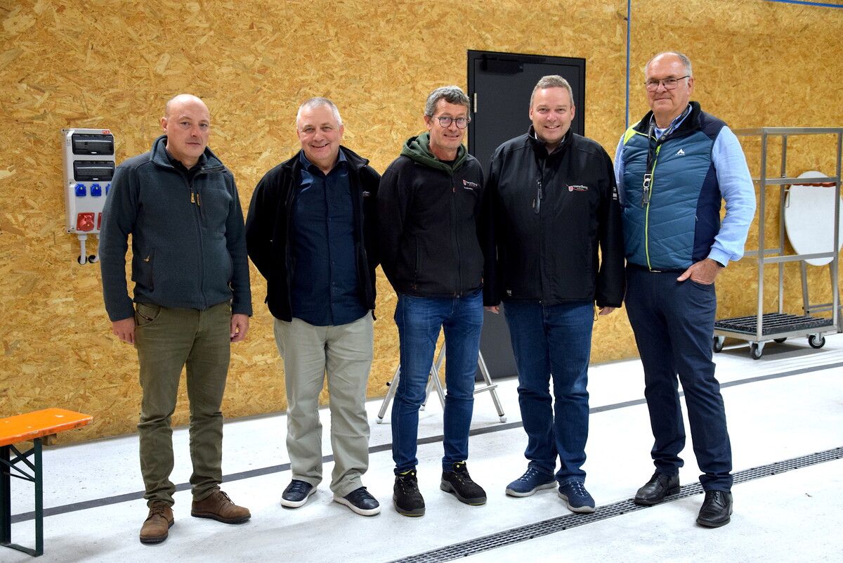 Stefan Fleisch, Bernhard Dietrich, Markus Halbeisen, Peter Lechner (Abt. Straßenbau) und Manfred Neßler.