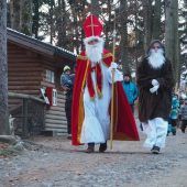 Der Nikolaus besucht den Wildpark
