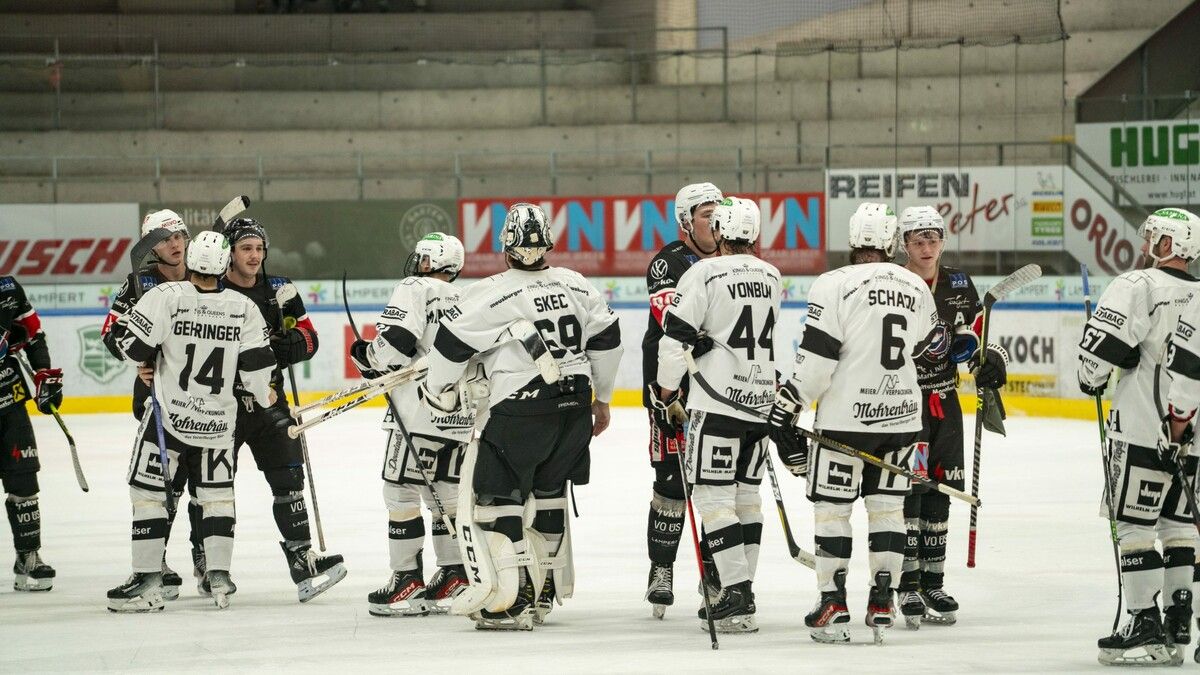 Am vergangenen Donnerstag feierten die Ems-Cracks in Feldkirch einen souveränen 7:4-Derbyerfolg. Der Erfolg soll sich nun daheim einstellen.mima