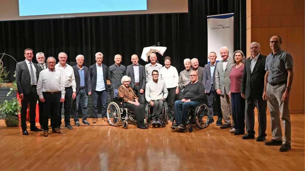 Beim Ehrenabend in Altach wurden wiederum verdiente Persönlichkeiten ins Rampenlicht geholt. GEMEINDE ALTACH