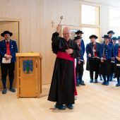 Einweihung der neuen Volksschule Au