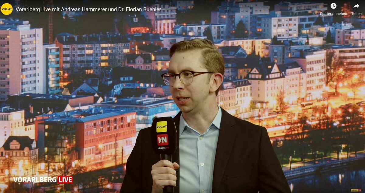 ChatGP Florian Buehler beschäftigt sich an der FH Vorarlberg mit KI.