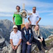 Das Gipfelkreuz des Schafgafalls wurde nun endlich geweiht