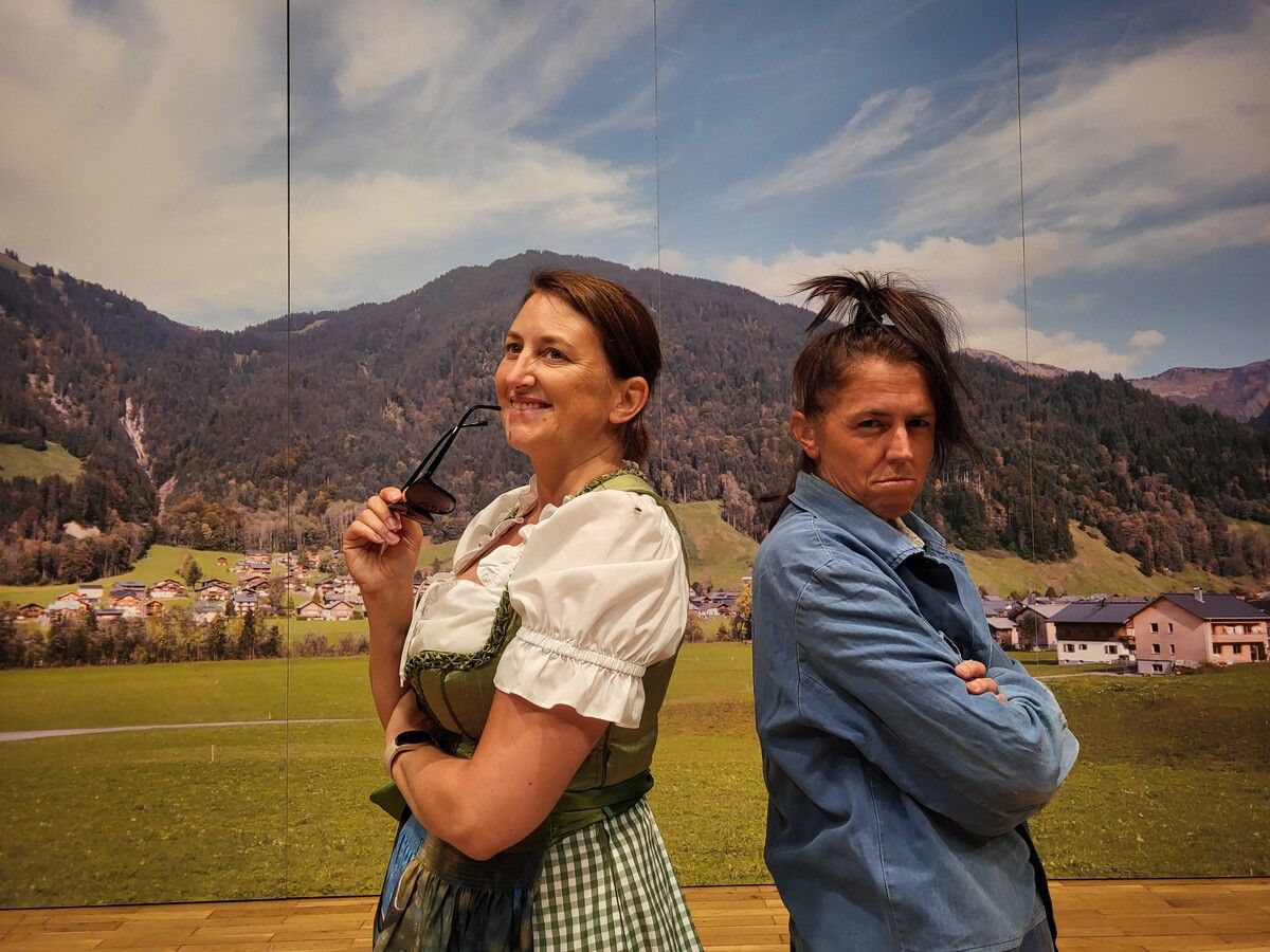 Die Heimatbühne Schoppernau zeigt Kohlhiesels Töchter.Theater SChoppernau