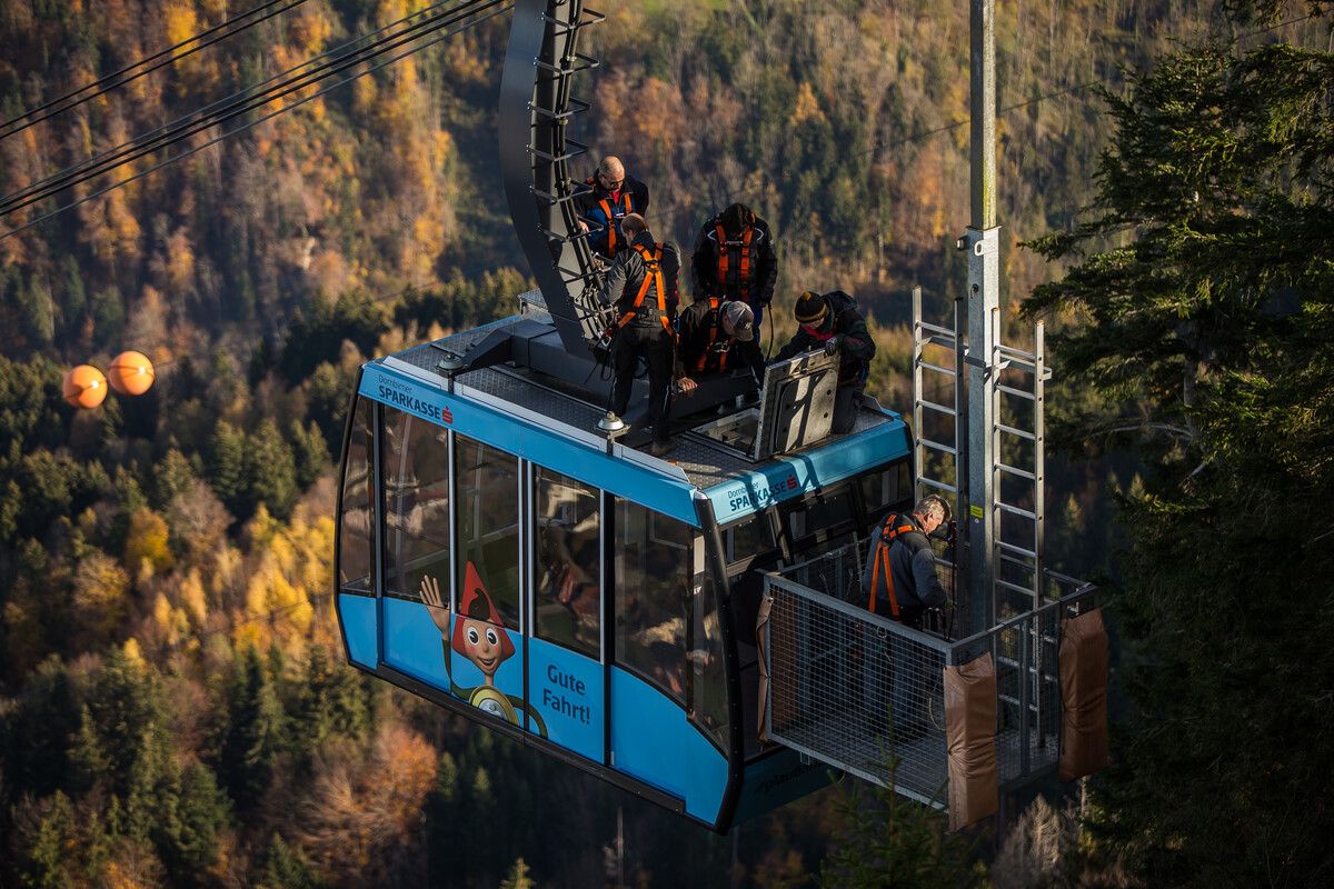 Die Herbstrevision der Karrenseilbahn wurde abgeschlossen, die Bahn ist ab Freitag, 9 Uhr, wieder in Betrieb. VN/Steurer