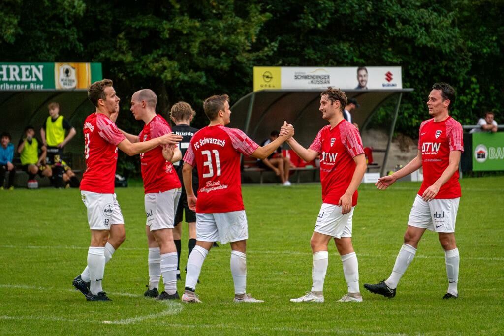 Die jungen Talente aus dem eigenen Nachwuchs zeigten auf dem Spielfeld vielversprechende Leistungen. SIHA (2)