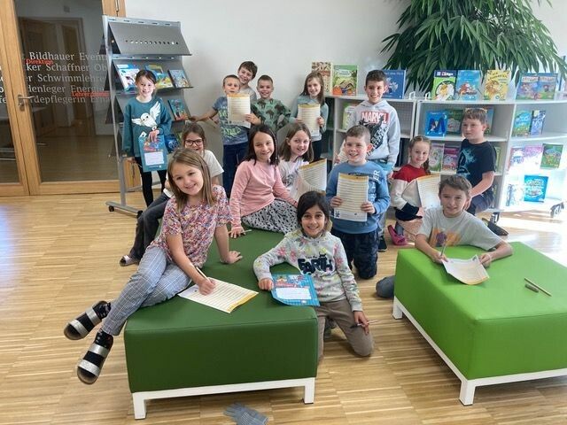 Die Kids der dritten Klasse waren begeistert von dem breit gefächerten Angebot der Lesewelten.stl
