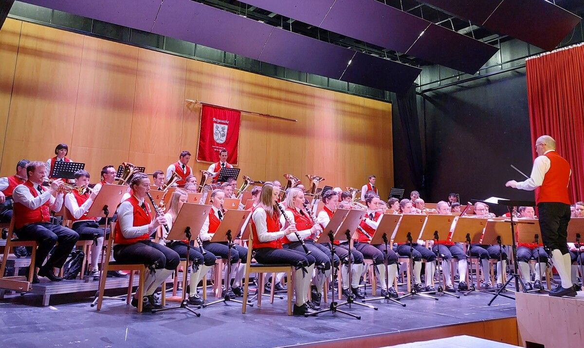 Die Langenegger Musikantinnen und Musikanten haben sich intensiv auf das Cäcilienkonzert vorbereitet.ME