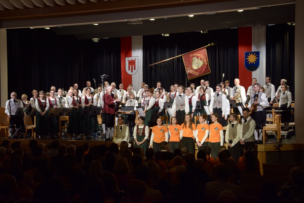 Die Sonnenberger Harmoniemusik begeisterte beim diesjährigen Cäciliakonzert.sco (2)
