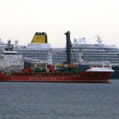 100 Reisende auf Kreuzfahrtschiff in Sturm vor Spanien verletzt