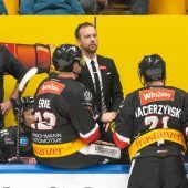 Pioneers bislang noch  ohne Halsschutz