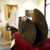 Millionenbetrag für Napoleons Hut