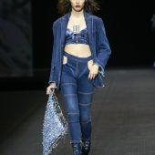 Ganz in Jeans