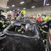 Großübung im Tunnel
