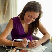 Kalligraphie und Gravur als Handwerk mit Bravour