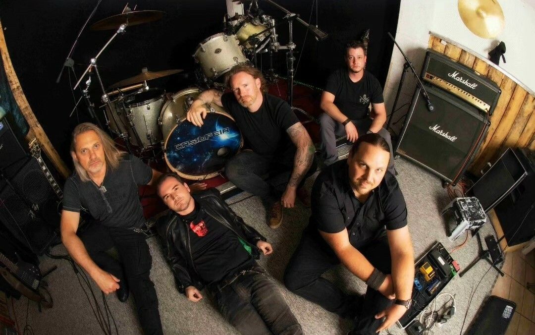 Hardrock-Formation „Casiopeia“ aus Vorarlberg macht sich mit einem Benefizkonzert für Mia aus Frastanz stark. Privat