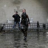 Heldengedenken künstlerisch hinterfragt