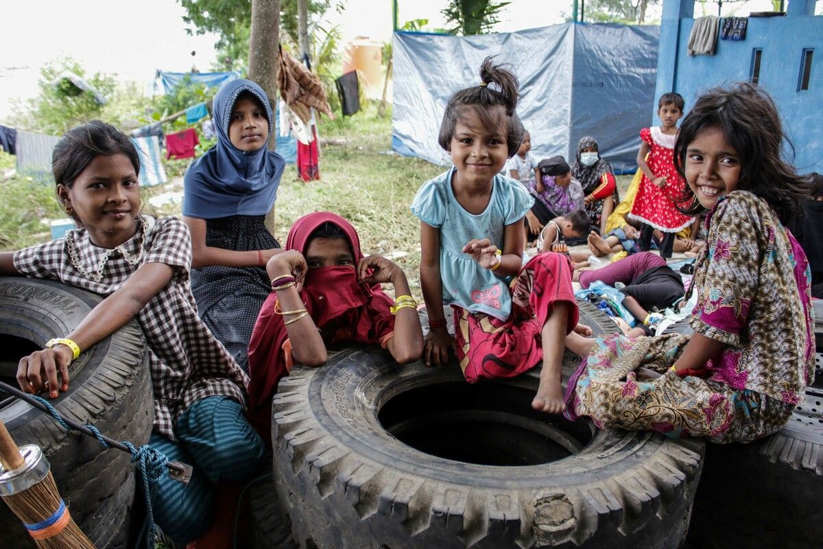 In der indonesischen Provinz Aceh sind 1000 Bootsflüchtlinge aus Myanmar angekommen. Sie gehören zur Minderheit der Rohingya. afp
