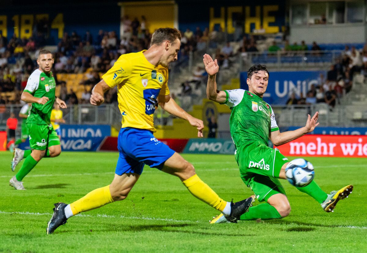 In der zweiten Cuprunde gewann die Austria gegen den Zweitligisten Vienna mit 3:2.Gepa